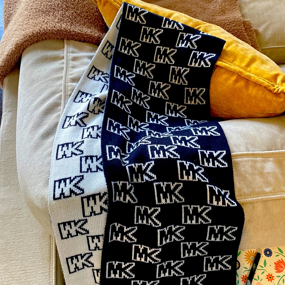 Michael Kora Scarf